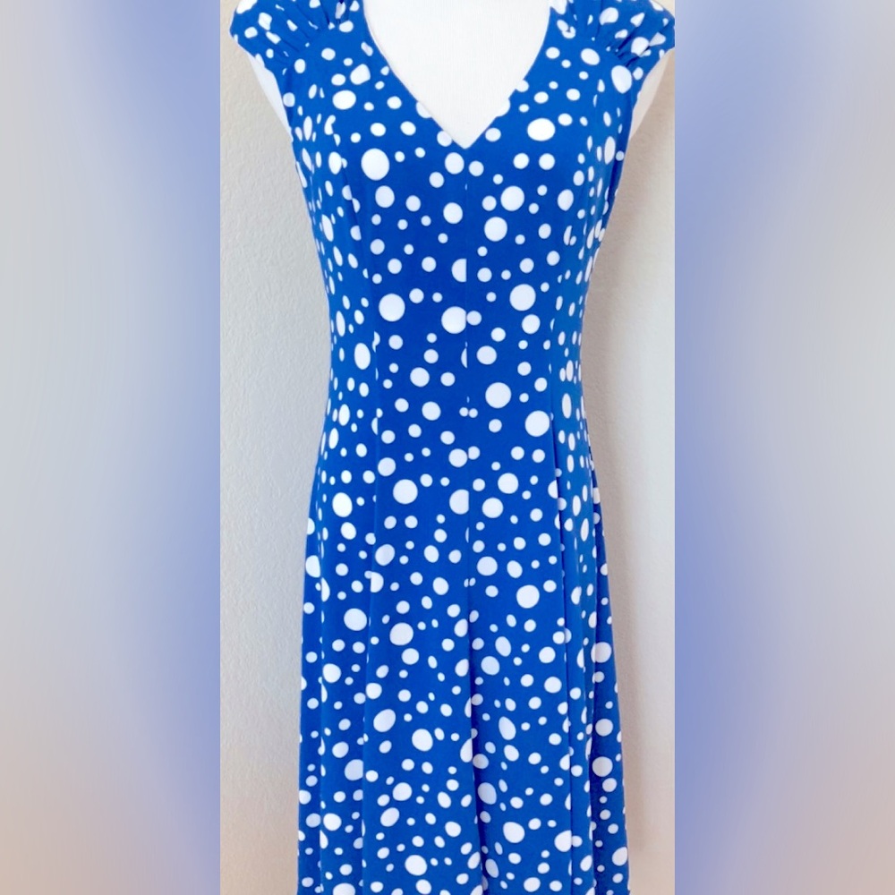 Polka dot dress fit and flair cap sleeves V neck London Times blue white dress